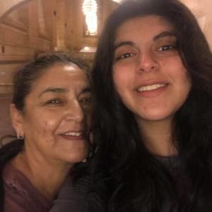 Meet your Posher, Leticia